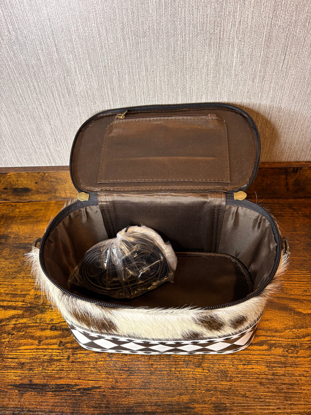 Checkered Leather Cowhide Hairon Make up Case black and white