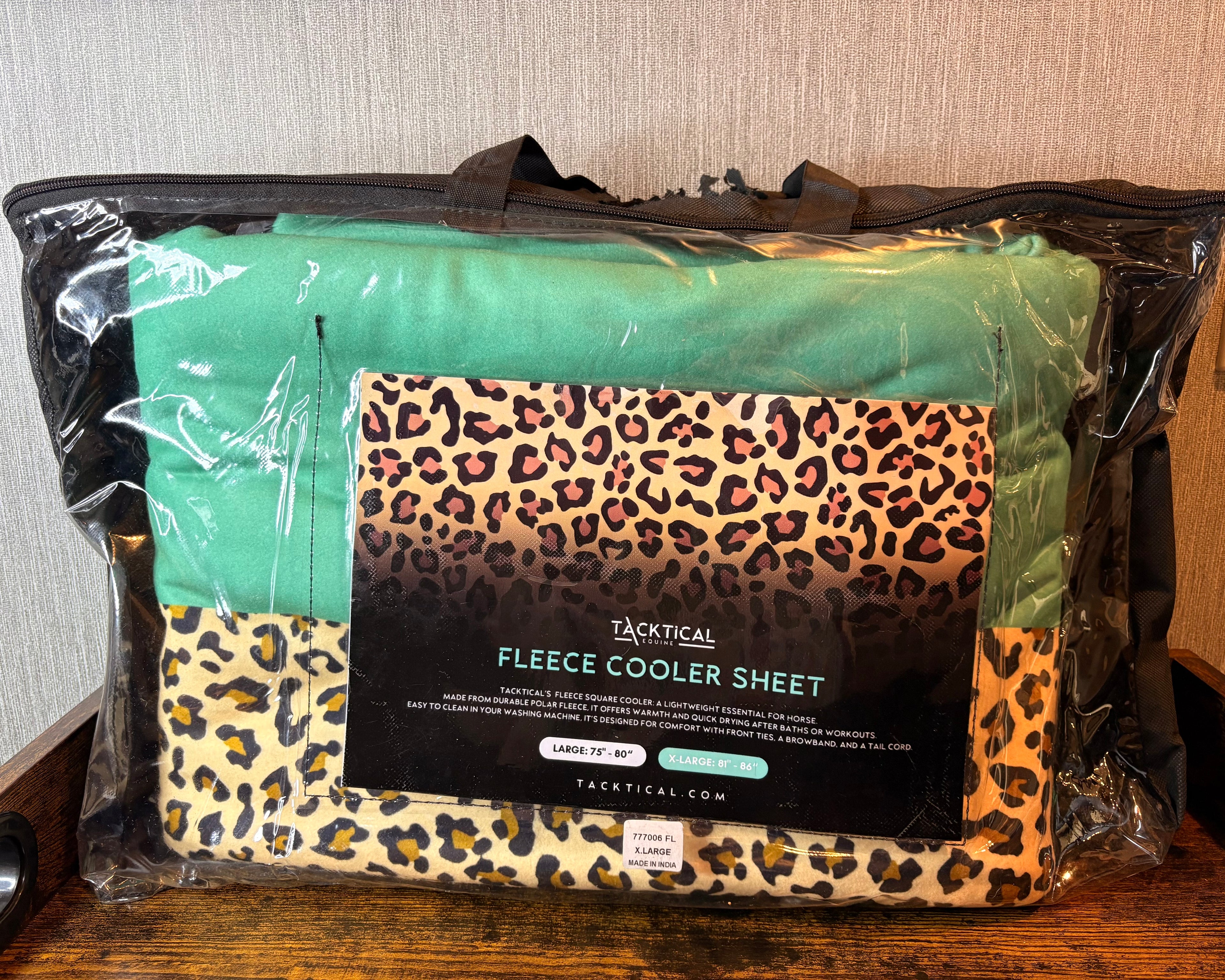 Tacktical Fleece Cooler Sheet XL 81-86” Cheetah Teal